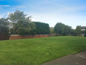 Photo 1- click for photo gallery